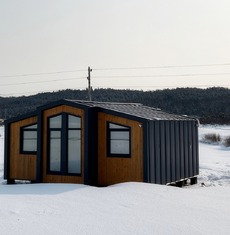 Самозащелкиваюшаяся <span class="nobr">клик‐панель</span>